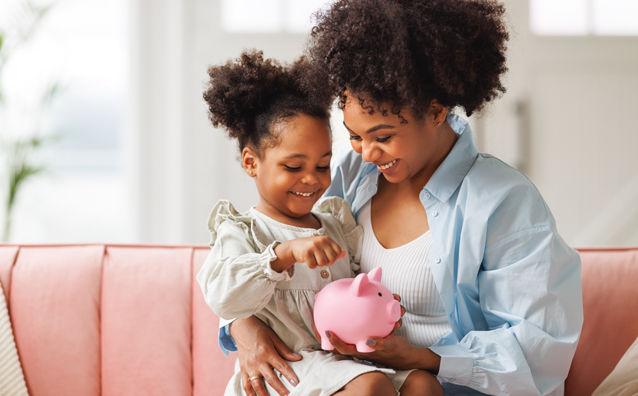 Compte bancaire d’un mineur : ce que peut faire (ou non) un parent seul